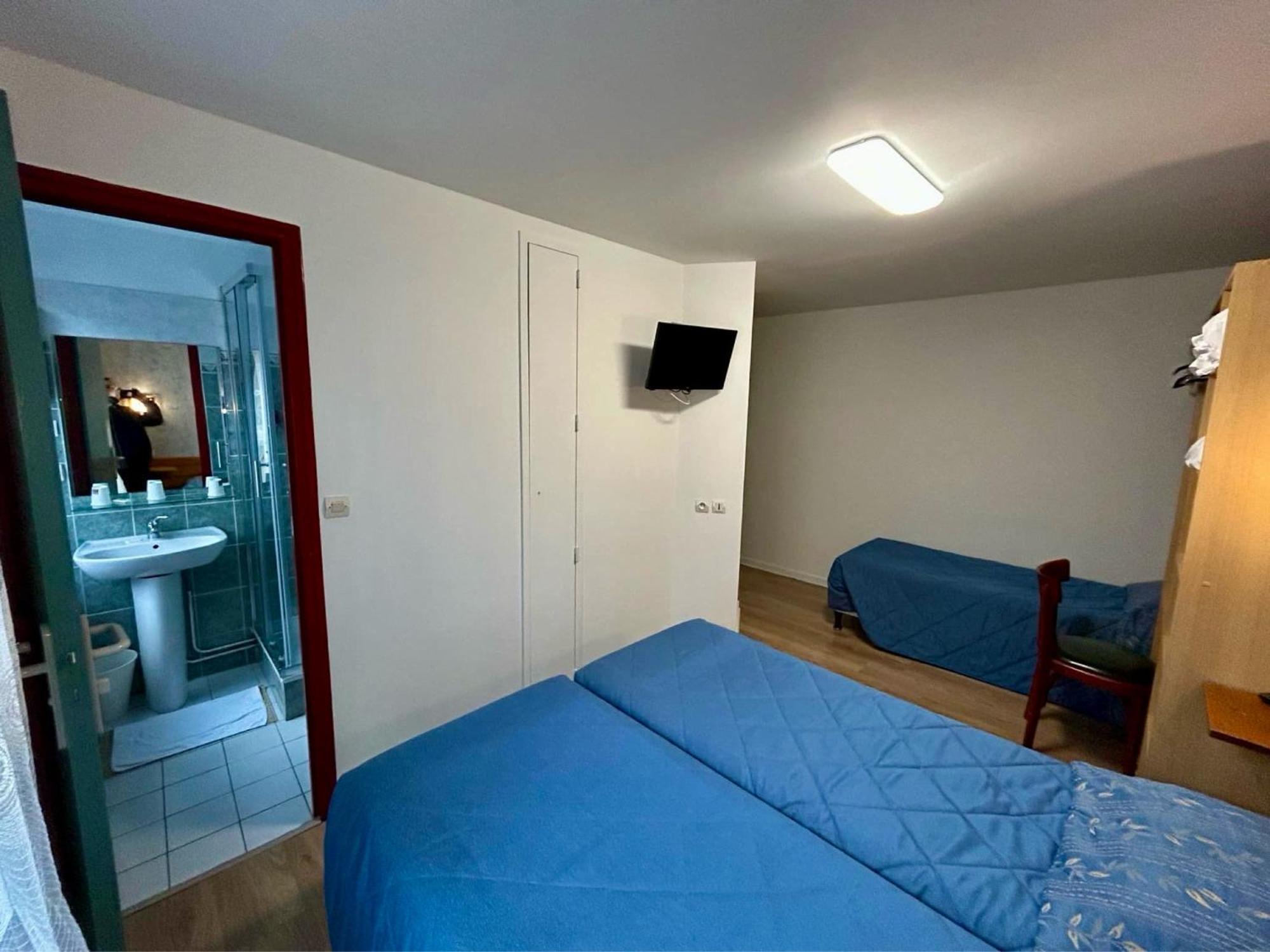 Chambres D'Hotes Du Colvert Forges-les-Eaux Exterior photo